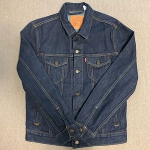 levi’s denim jacket. ON HOLD